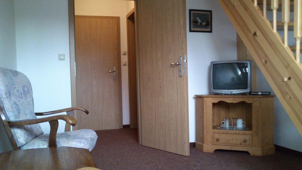 Penzion Mansky Dvur Dolni Zandov Quarto foto